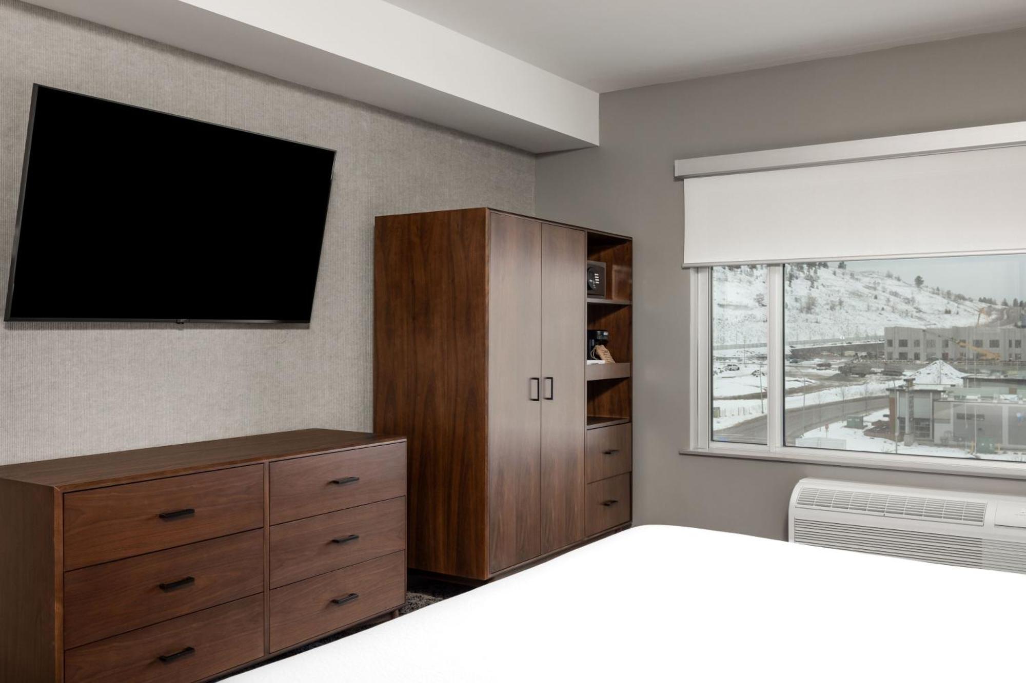 Four Points By Sheraton Kelowna Airport Εξωτερικό φωτογραφία