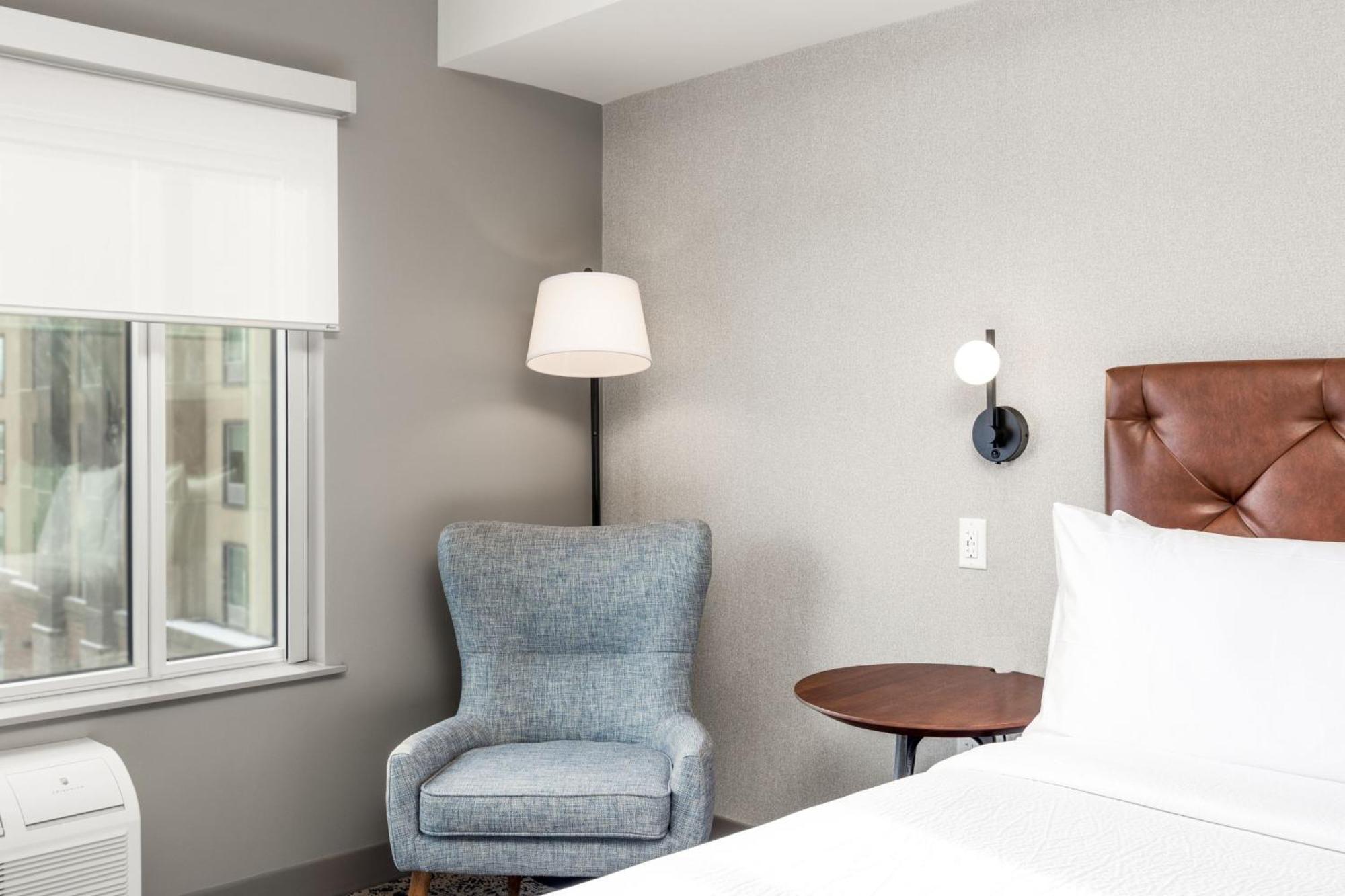 Four Points By Sheraton Kelowna Airport Εξωτερικό φωτογραφία