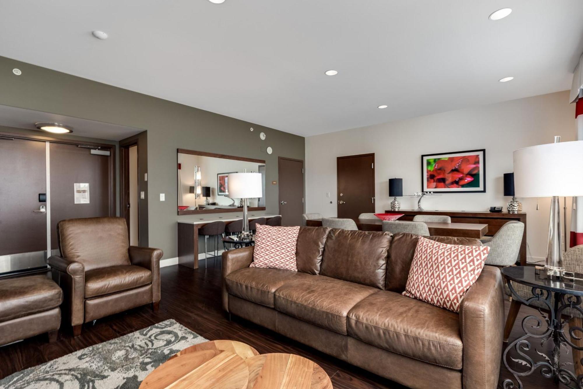 Four Points By Sheraton Kelowna Airport Εξωτερικό φωτογραφία